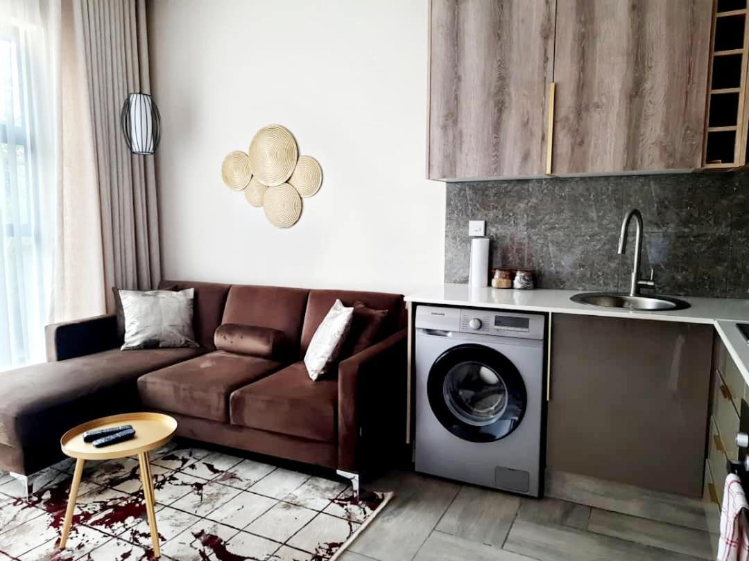 Instahomes By Tru - Garden Suites Блантайър Екстериор снимка